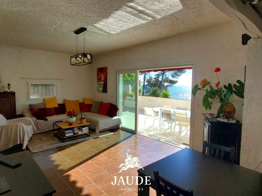 Maison à SAINT-RAPHAEL