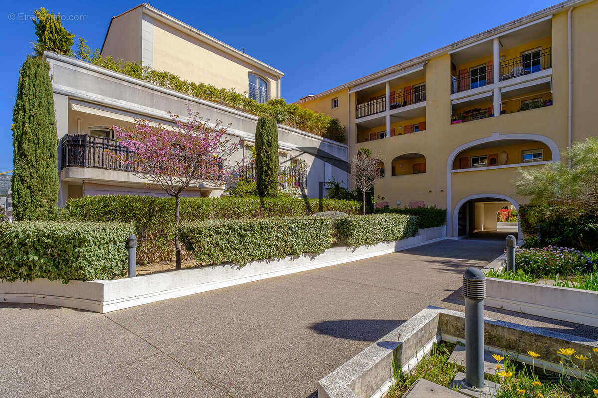 Appartement à AUBAGNE