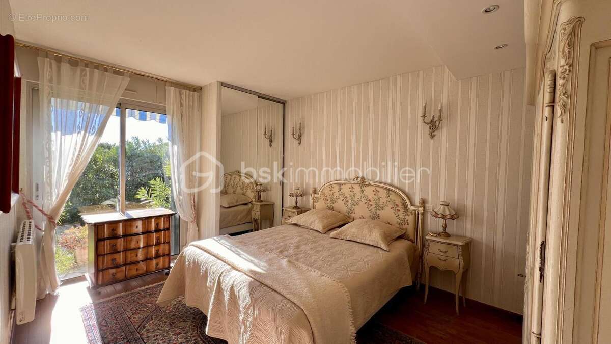 Maison à LA COLLE-SUR-LOUP