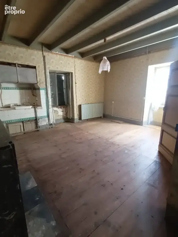 propriété composé d'une maison d'habitation et de 3 dépendances sur un terrain d'env 6 hectares - photo 12