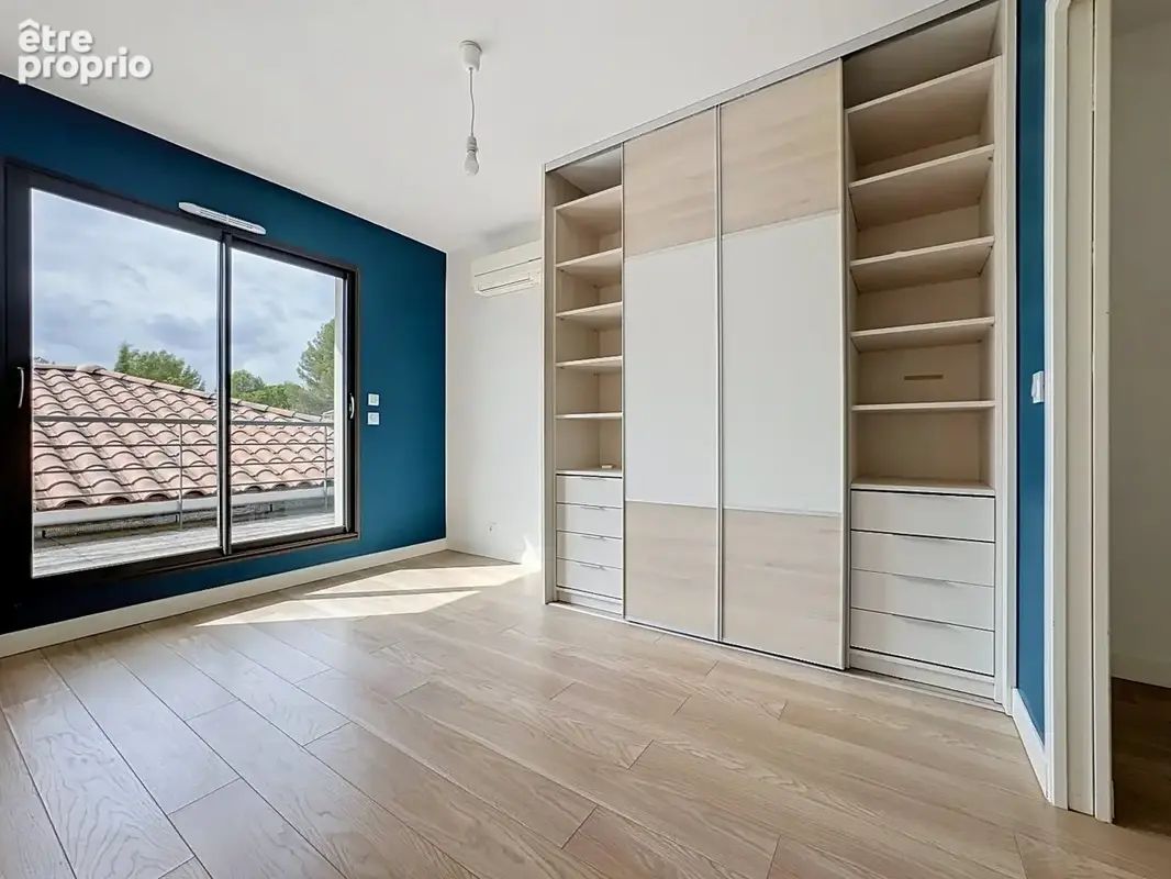 Castelnau le lez - villa 250 m² - 6 chambres - piscine - terrain 1500 m² - photo 9
