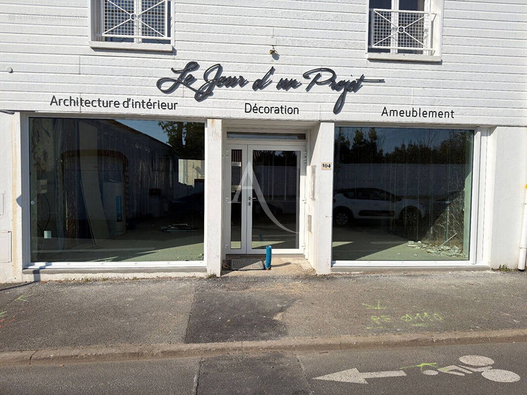 Commerce à SAINT-GILLES-CROIX-DE-VIE