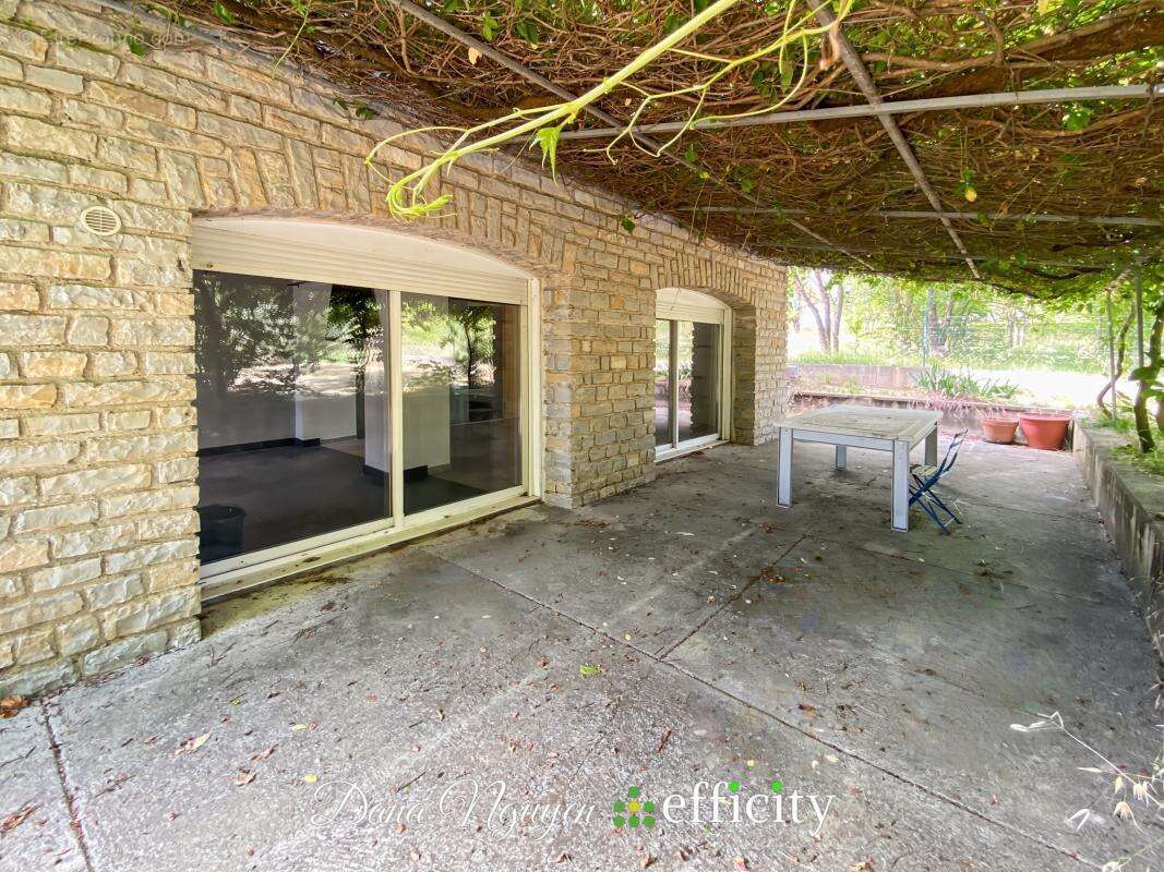 Maison 154 m² à Saint-Privat-Des-Vieux  - photo 18
