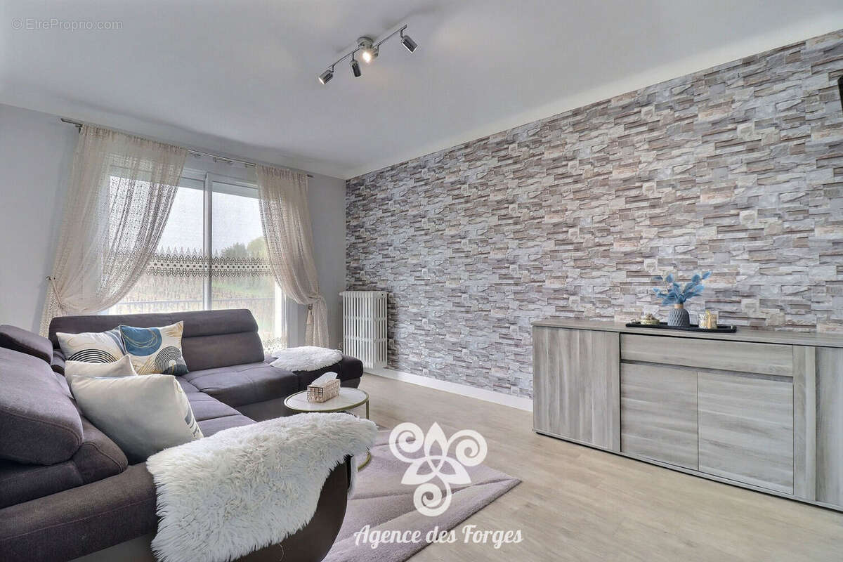 Maison à LA HAIE-FOUASSIERE