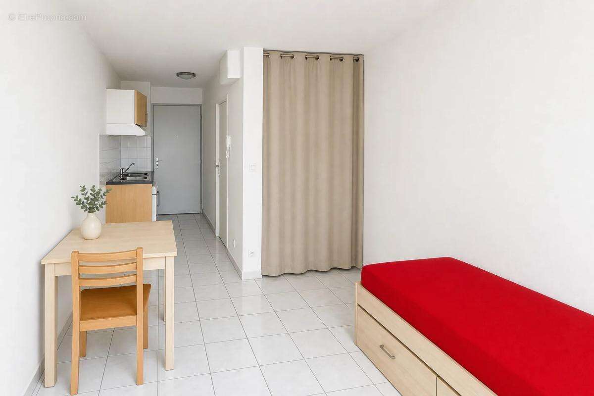 Appartement à CASTELNAU-LE-LEZ