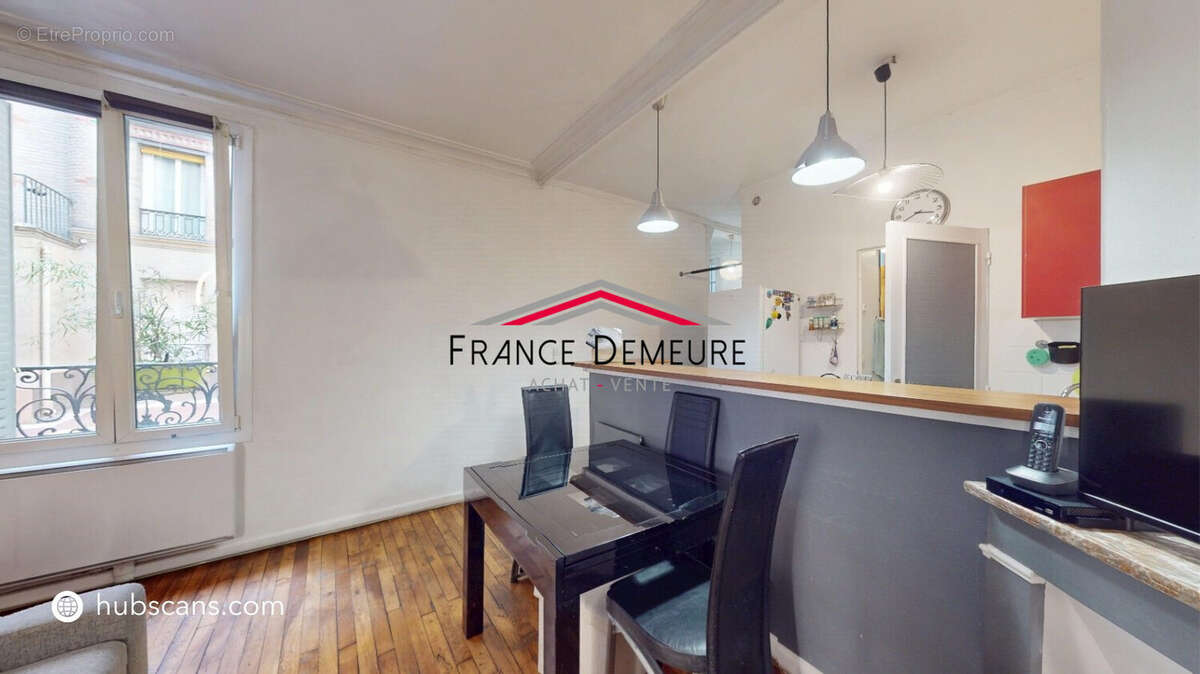 Appartement à PARIS-15E