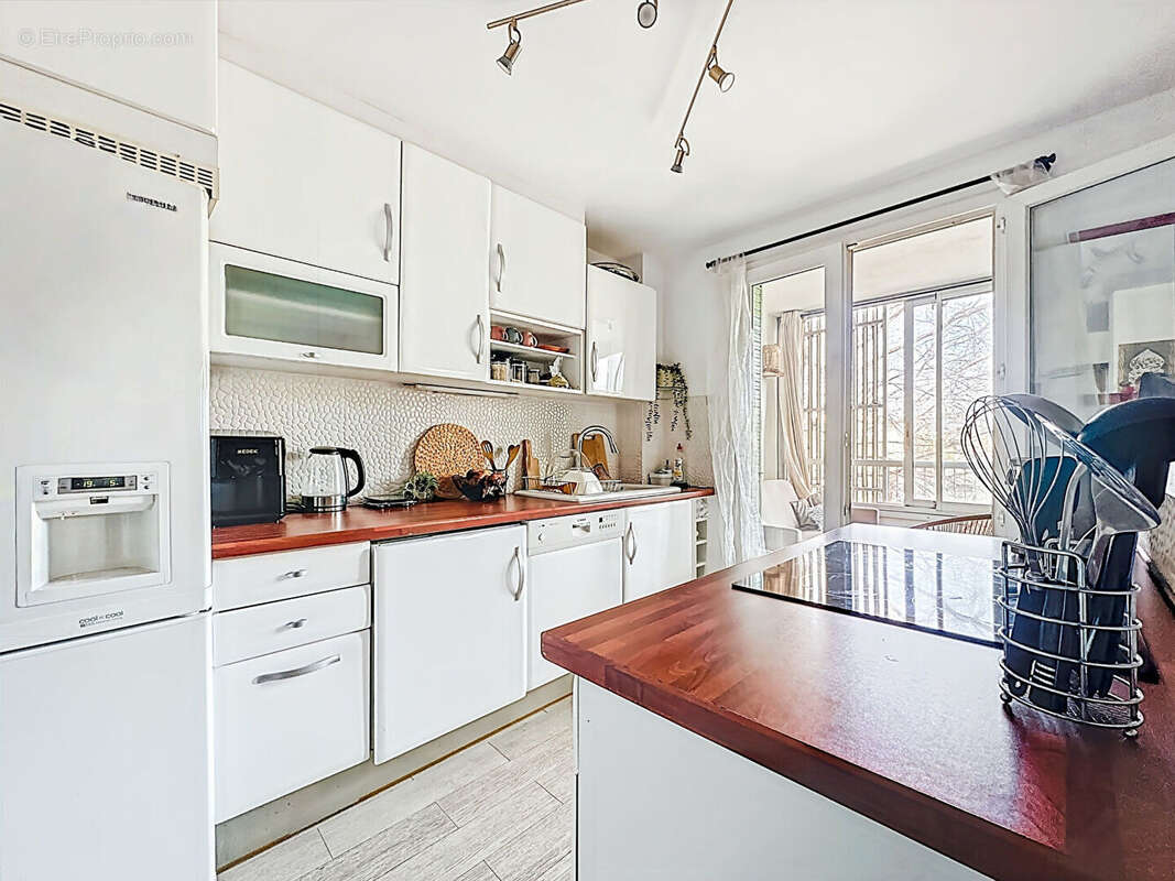 Appartement à MARSEILLE-13E