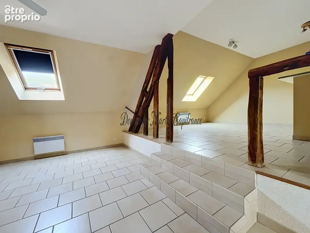 Appartement à LA CHARTRE-SUR-LE-LOIR