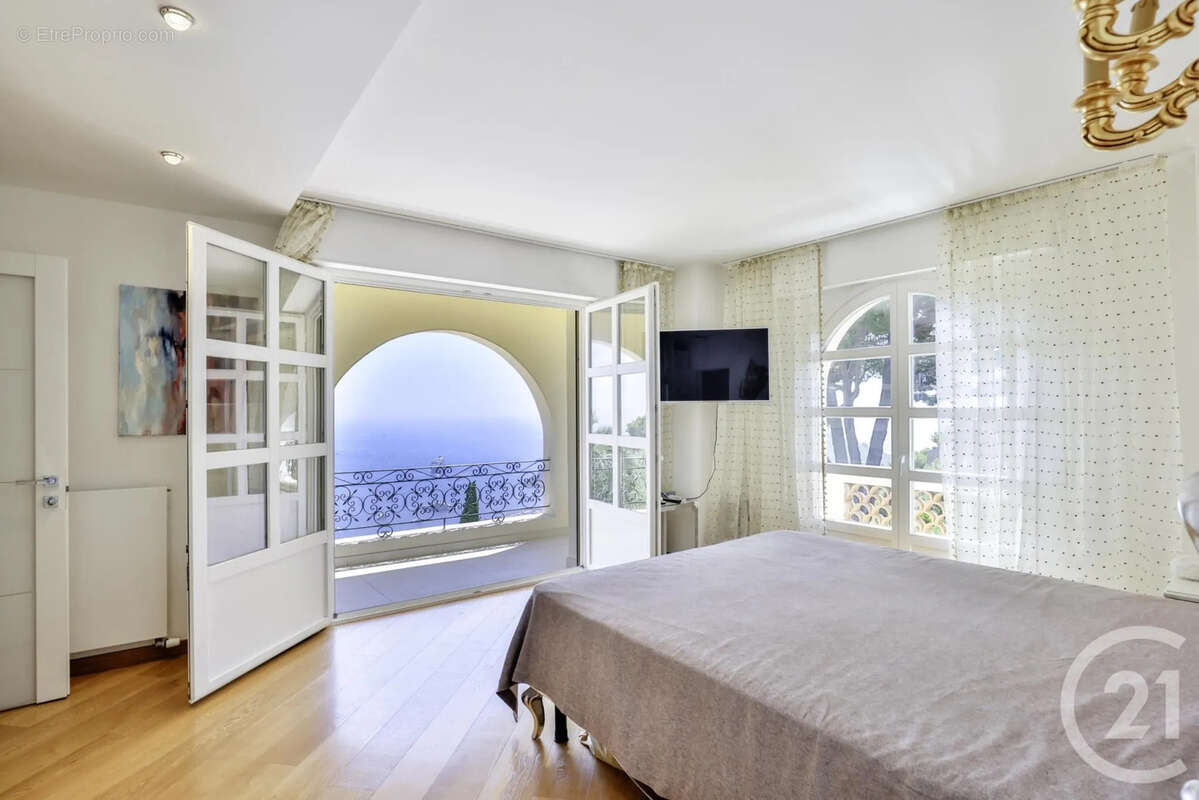 Maison à VILLEFRANCHE-SUR-MER