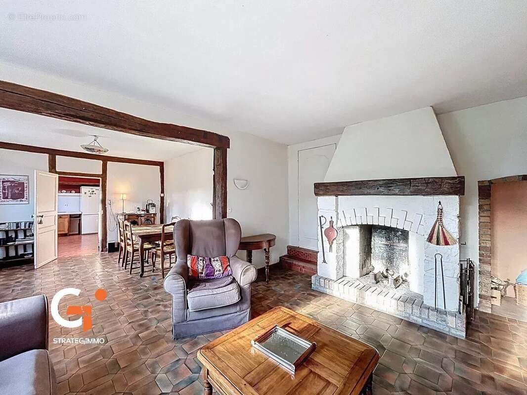 Maison à HEUDREVILLE-SUR-EURE