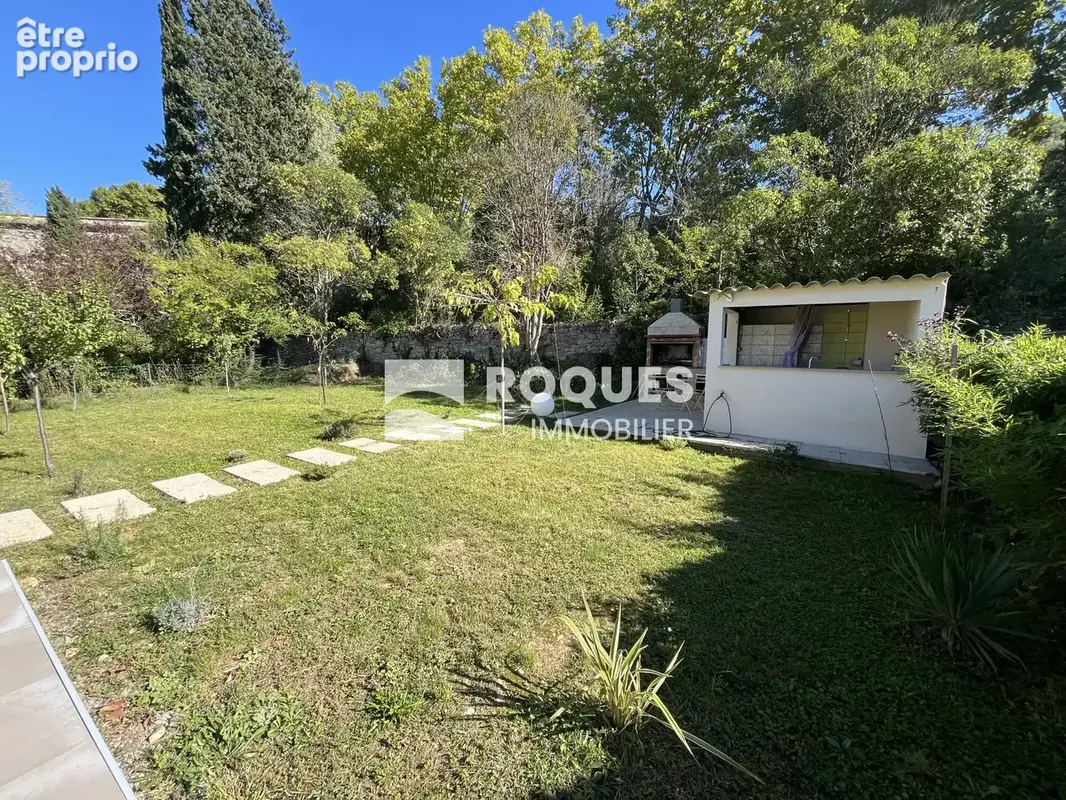 A vendre, villa contemporaine de 220m2 sur un terrain de 1306m2, Bédarieux - photo 12