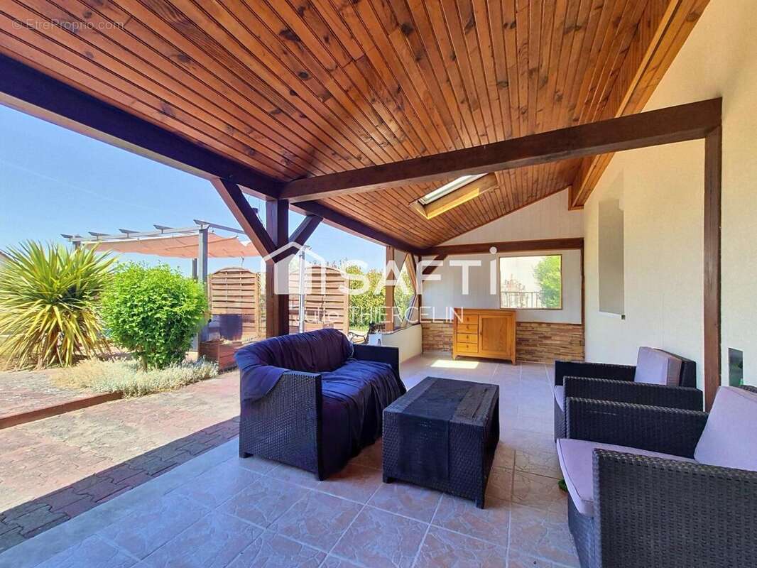 Maison 97 m² à Chambon-La-Foret  - photo 9