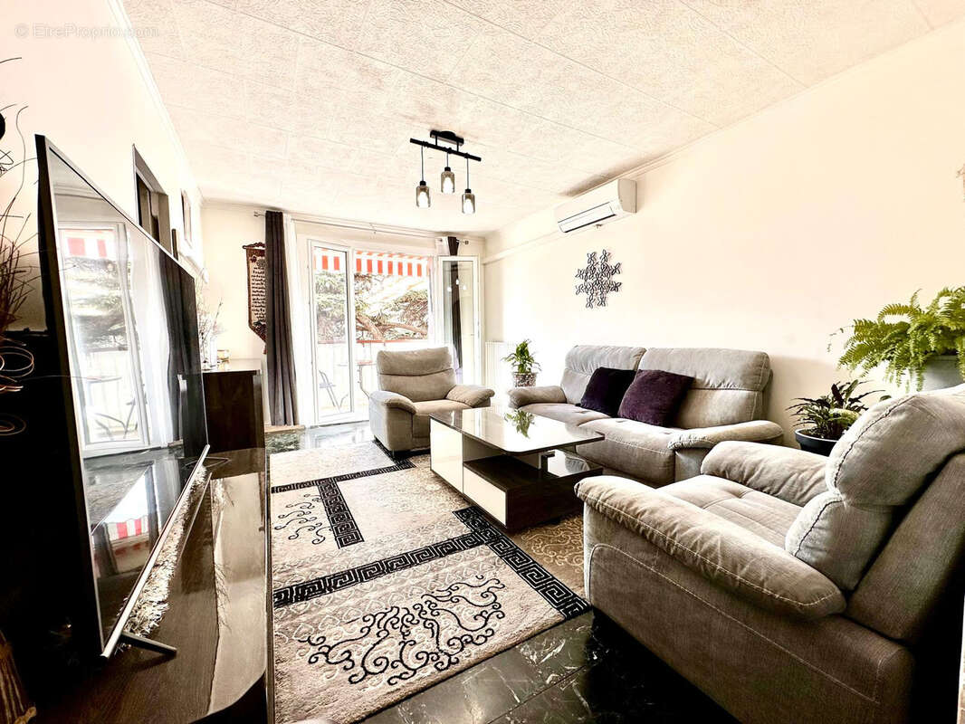 Appartement à MARSEILLE-10E