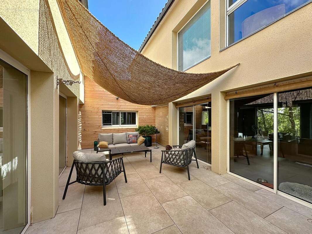 Photo 7 - Maison à LABASTIDE-MARNHAC