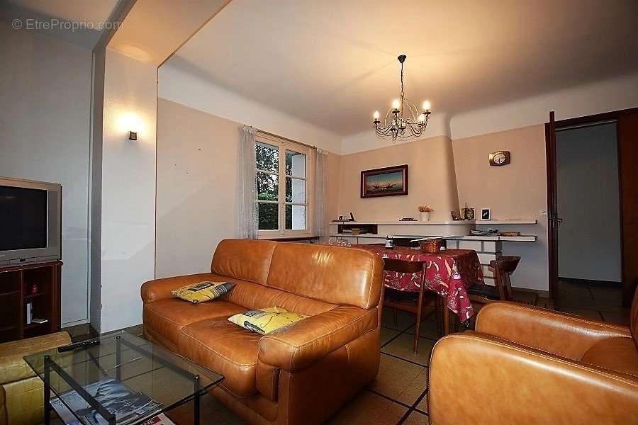 Maison à SAINT-GEORGES-DE-DIDONNE