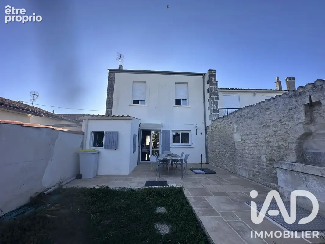 Photo 1 - Maison à ROCHEFORT