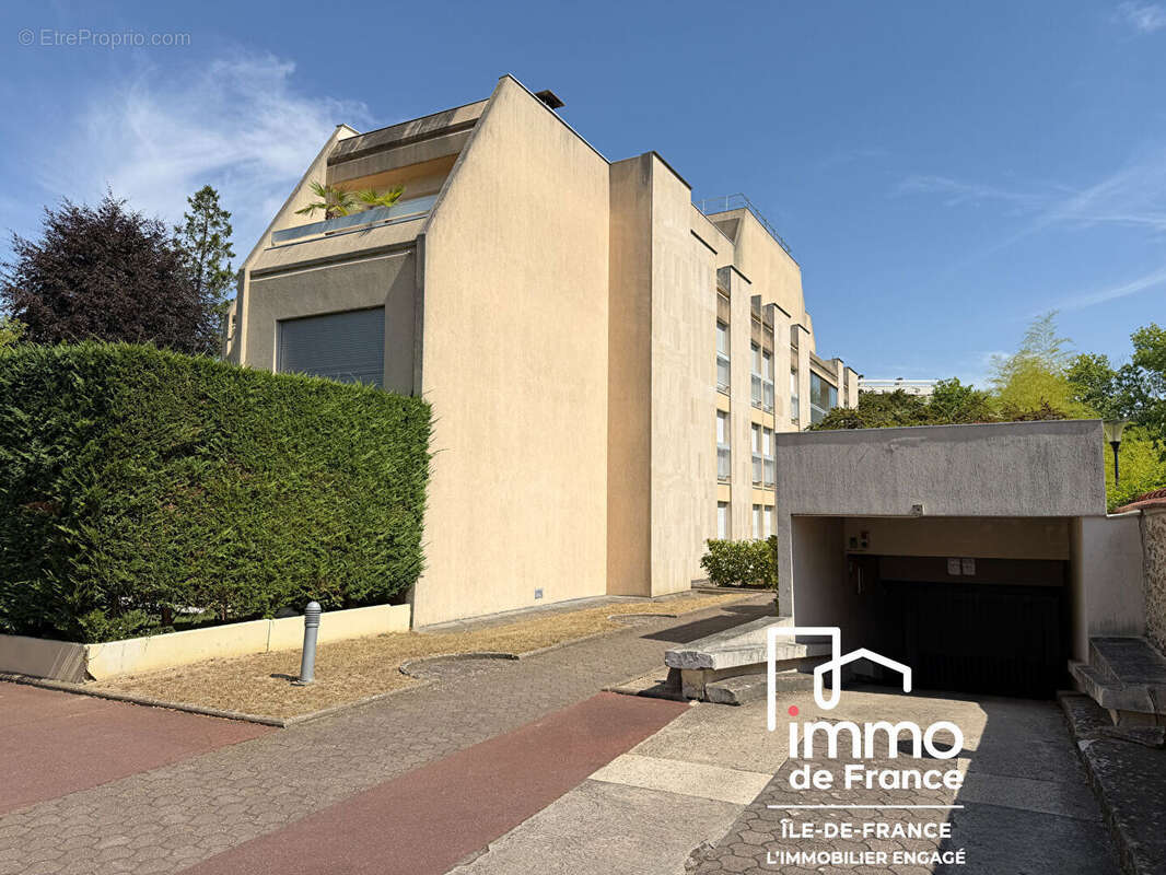 Appartement à LE CHESNAY