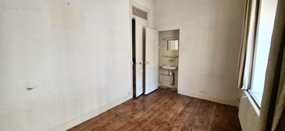 Appartement à LYON-1E