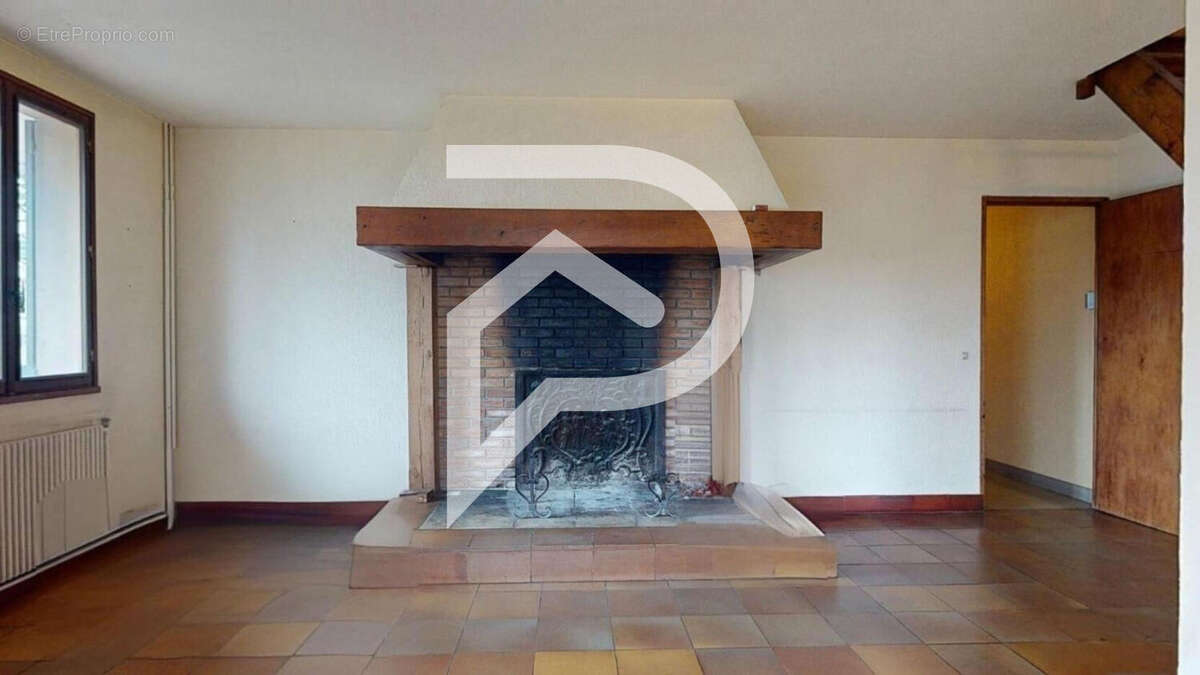 Maison à LA FERTE-ALAIS