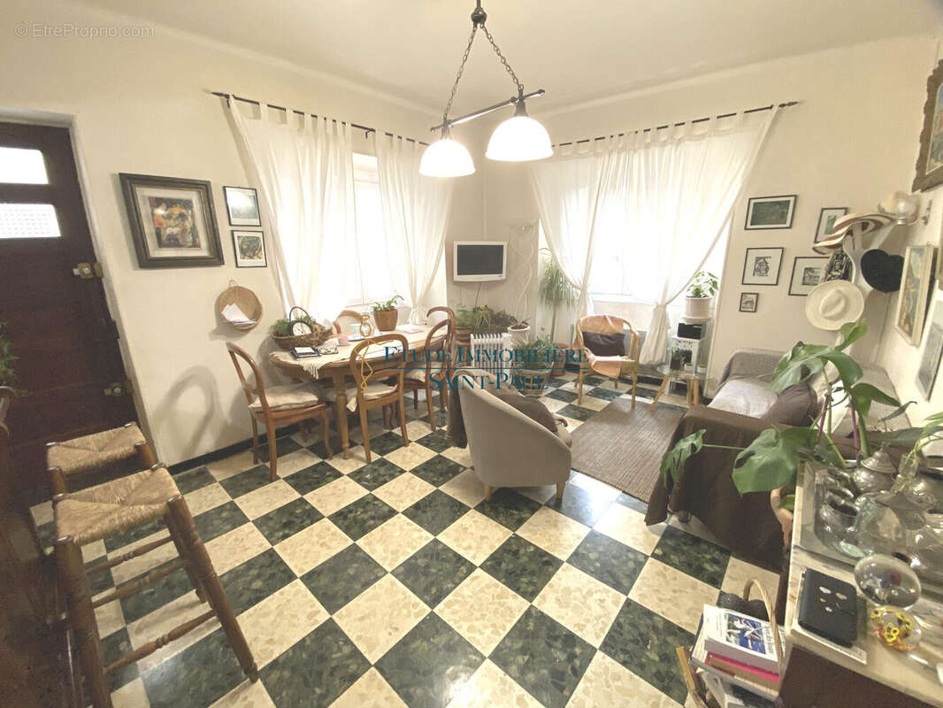 Maison à BOUJAN-SUR-LIBRON