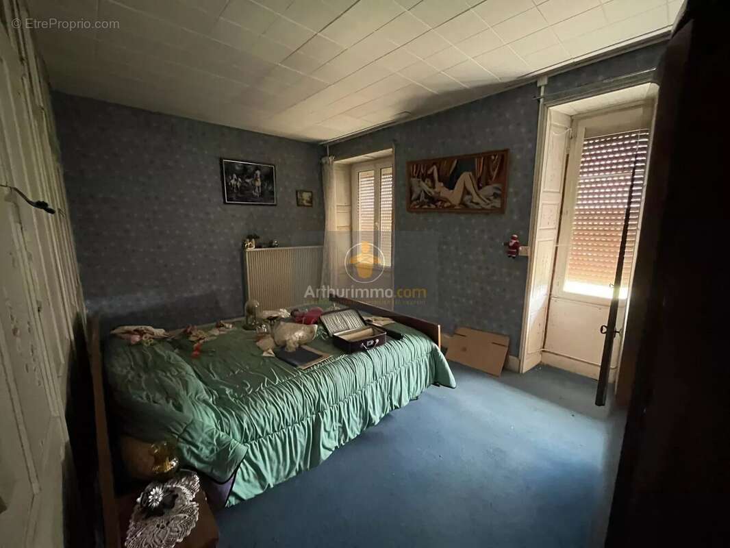 Appartement à NEUILLY-L'EVEQUE