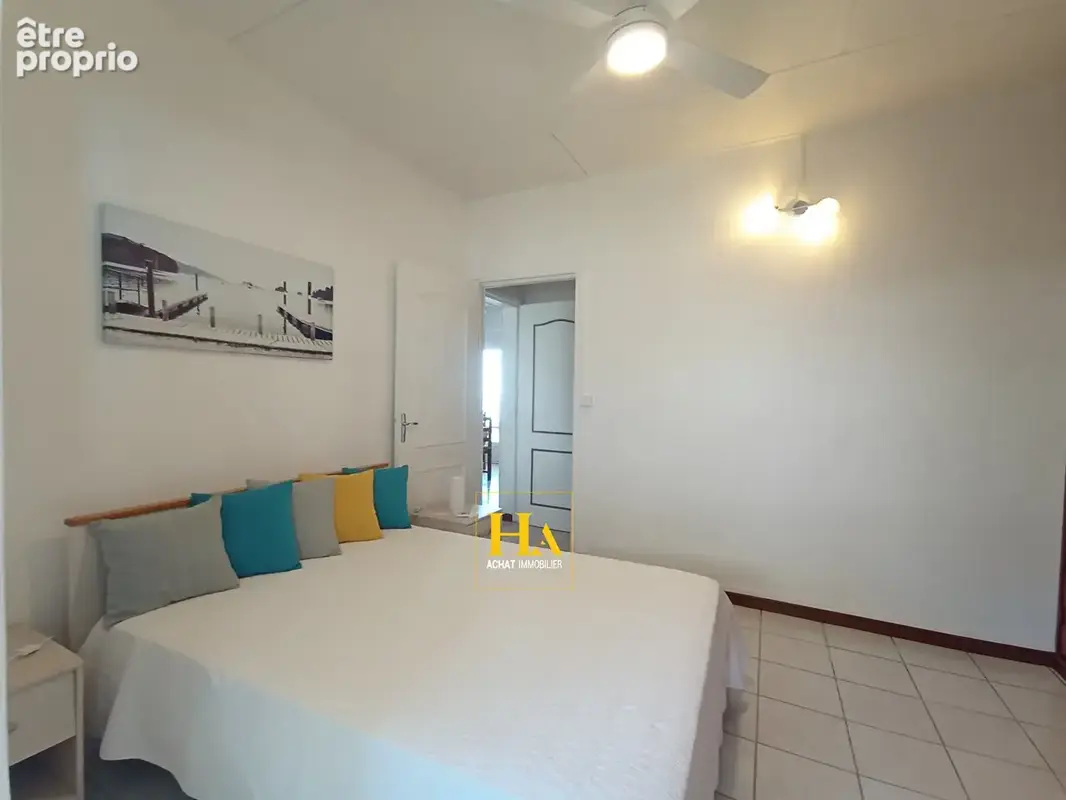 Maison 196 m2 - 5 chambres - Saint-Denis - Vue Panoramique - photo 9