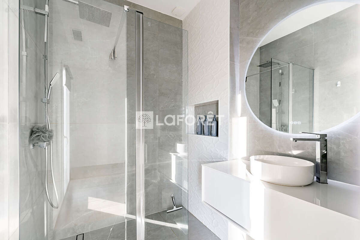 Maison à SAINT-ANDRE-DE-CUBZAC