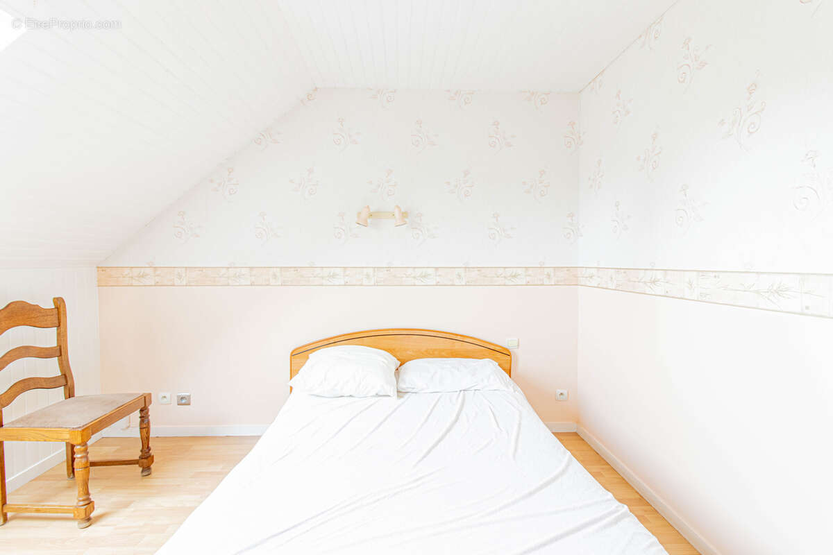 Maison à NOUZONVILLE