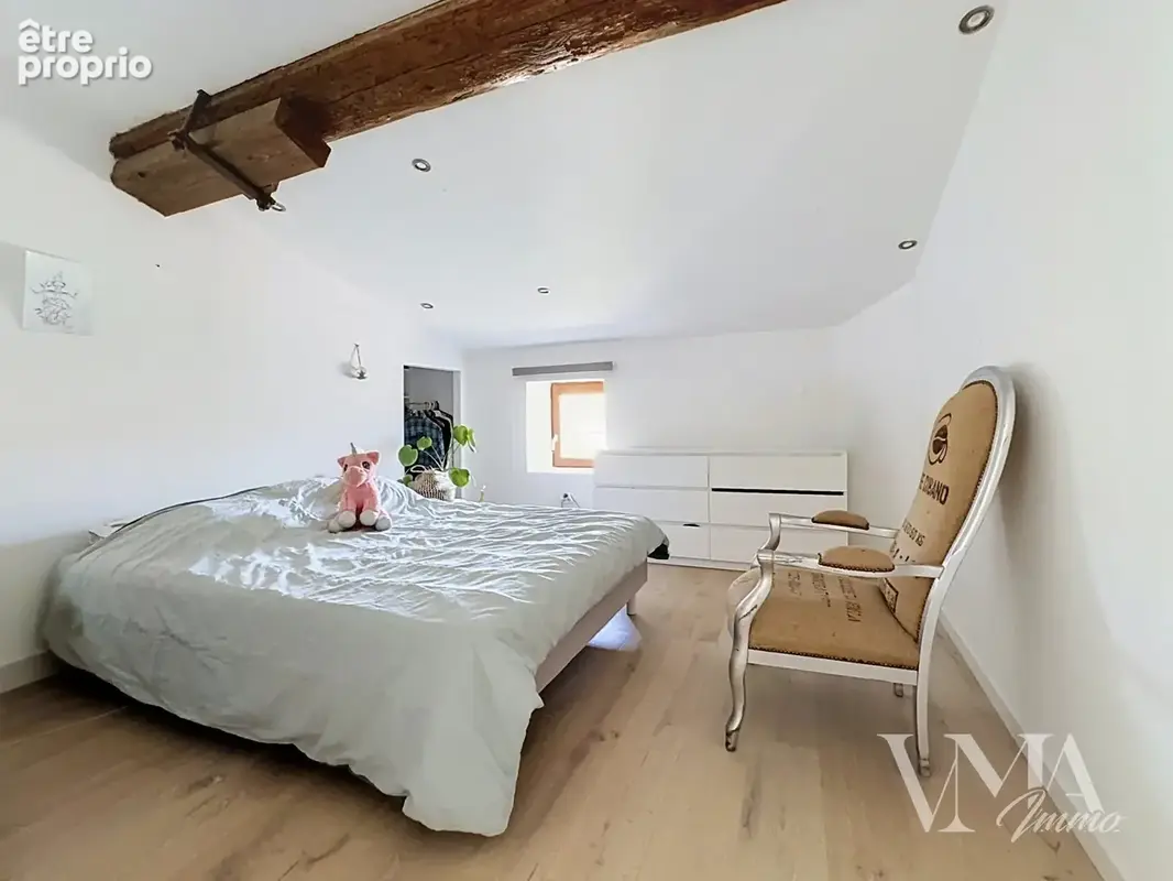 Maison en pierre de caractère entièrement rénovée - photo 10