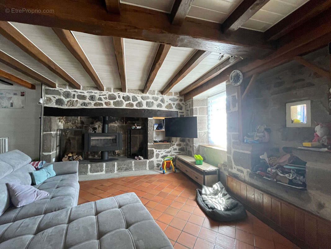 Maison Lacapelle Barres 5 pièce(s) 110 m2 - photo 3