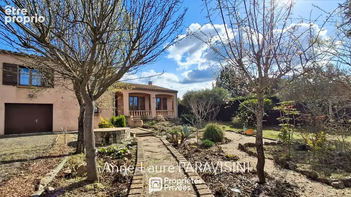 Limoux Maison de 124 m2 sur un terrain clos et arboré de 1100m² - photo 15