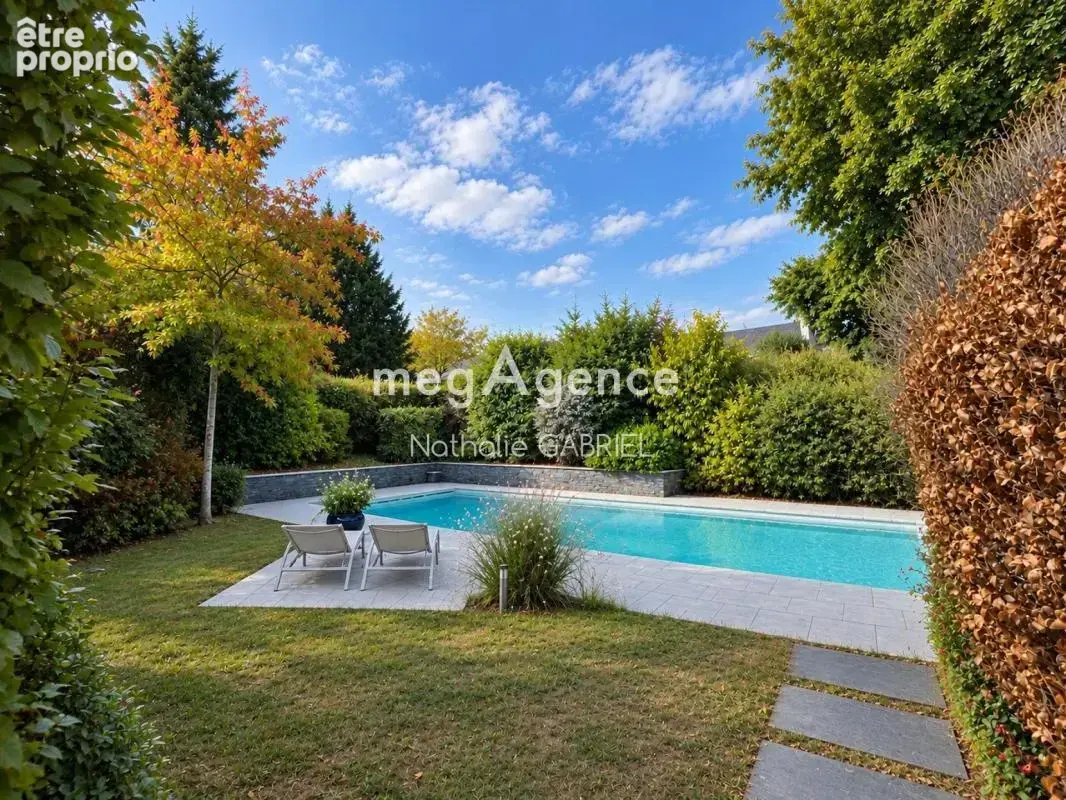 PRUNIERS- Hauts de Beaumont-Maison d'architecte de 5 chambres sur 1250 m2 avec belle piscine - photo 13