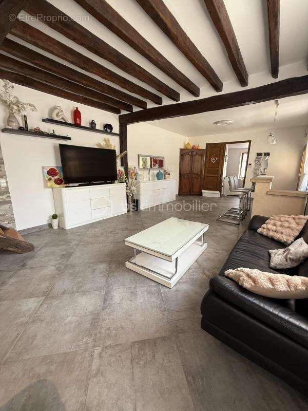 Maison à GRISY-LES-PLATRES