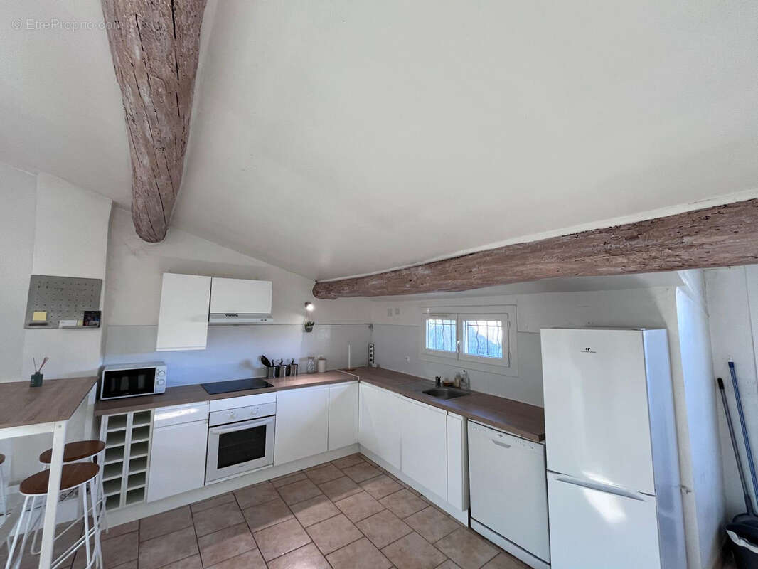 Appartement à SIX-FOURS-LES-PLAGES