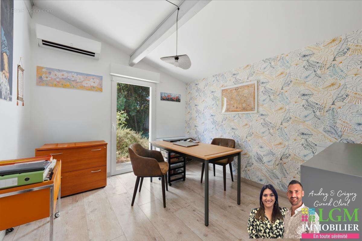Une maison familiale aux allures de maison de vacances, nichée dans un écrin de verdure - photo 10