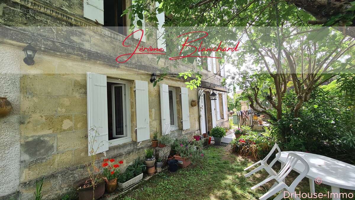 Appartement à AMBARES-ET-LAGRAVE