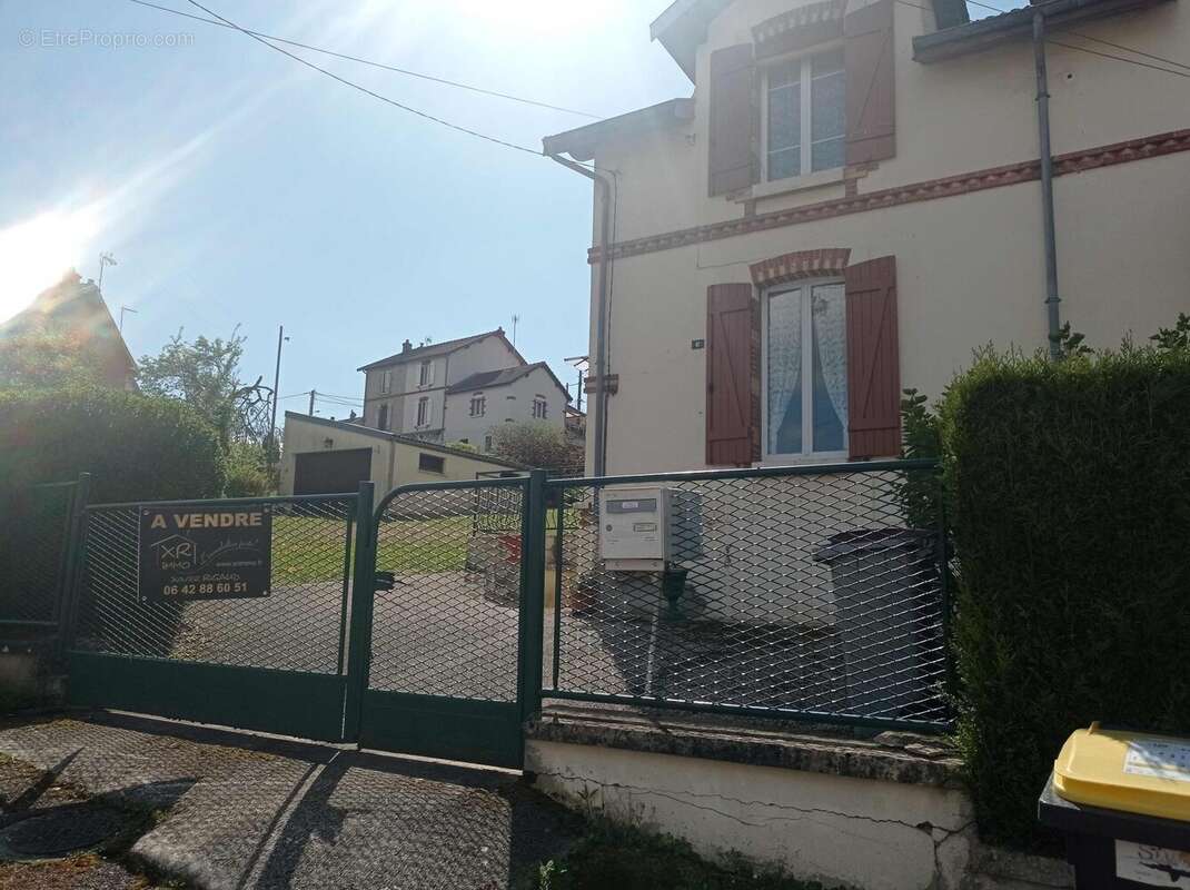 Maison à MONTBARD