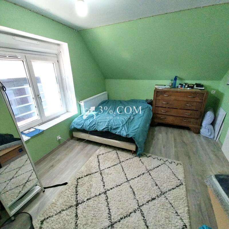 Maison à DOUCHY-LES-MINES