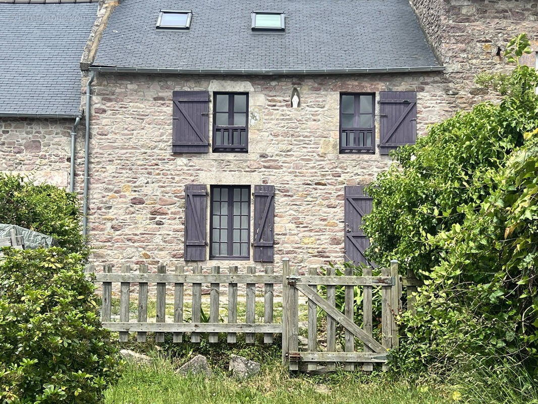 Maison à FREHEL