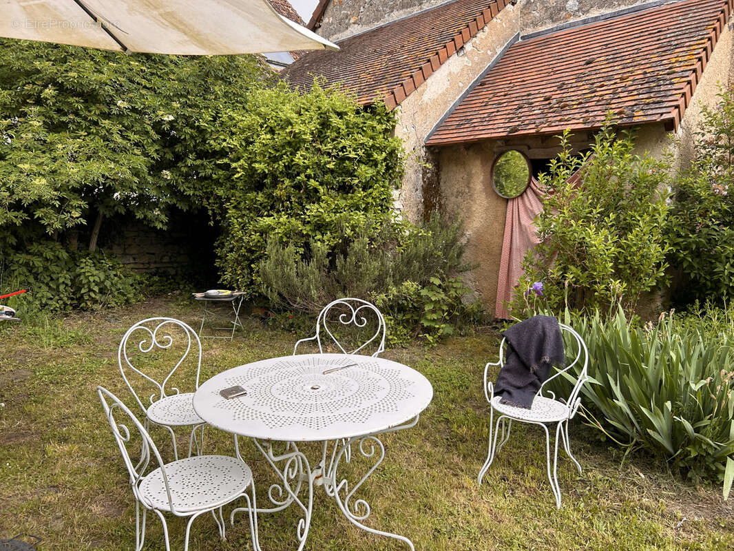 Maison à PRISSAC
