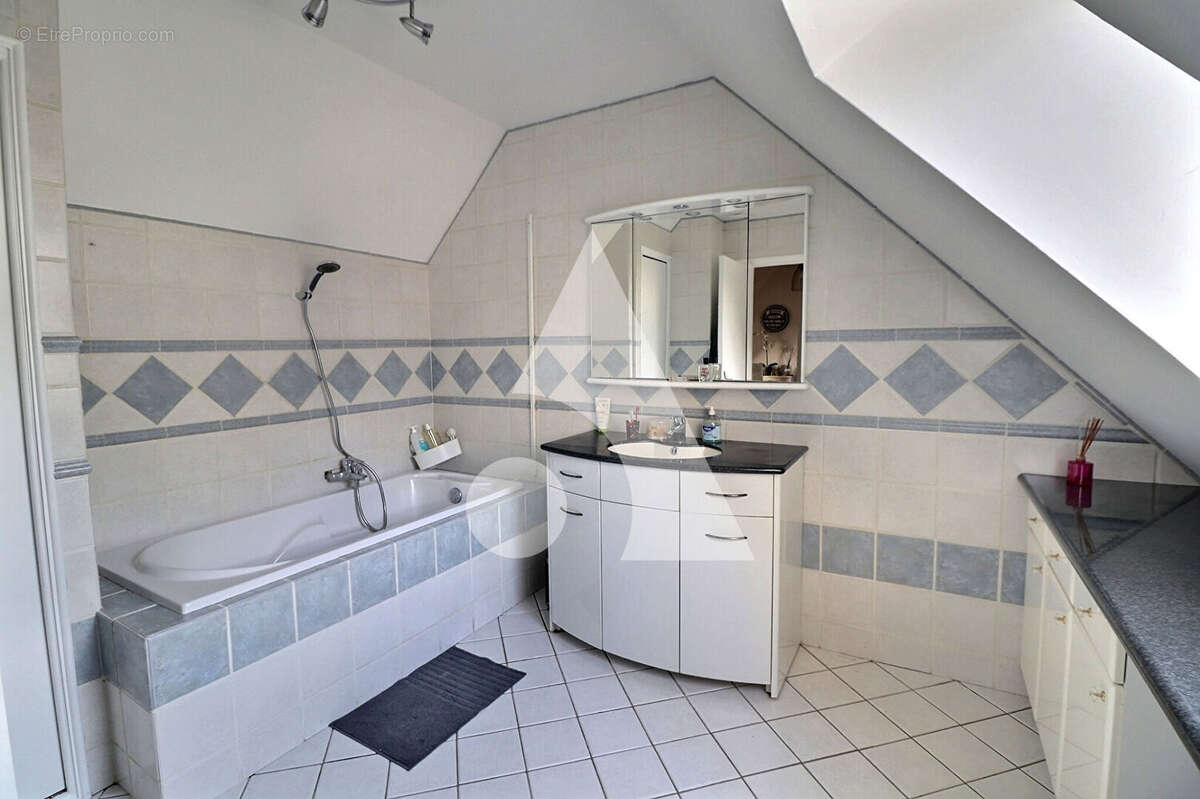 Maison à FRANCONVILLE