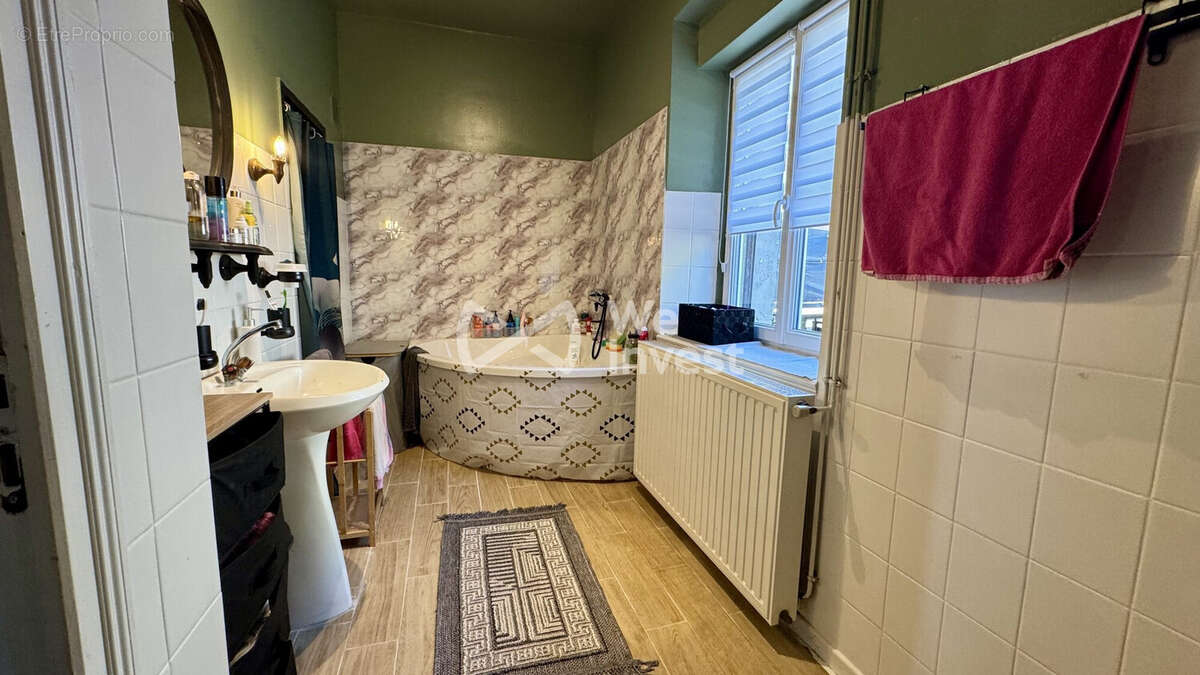 Maison 137 m² à Saint-Joire  - photo 8