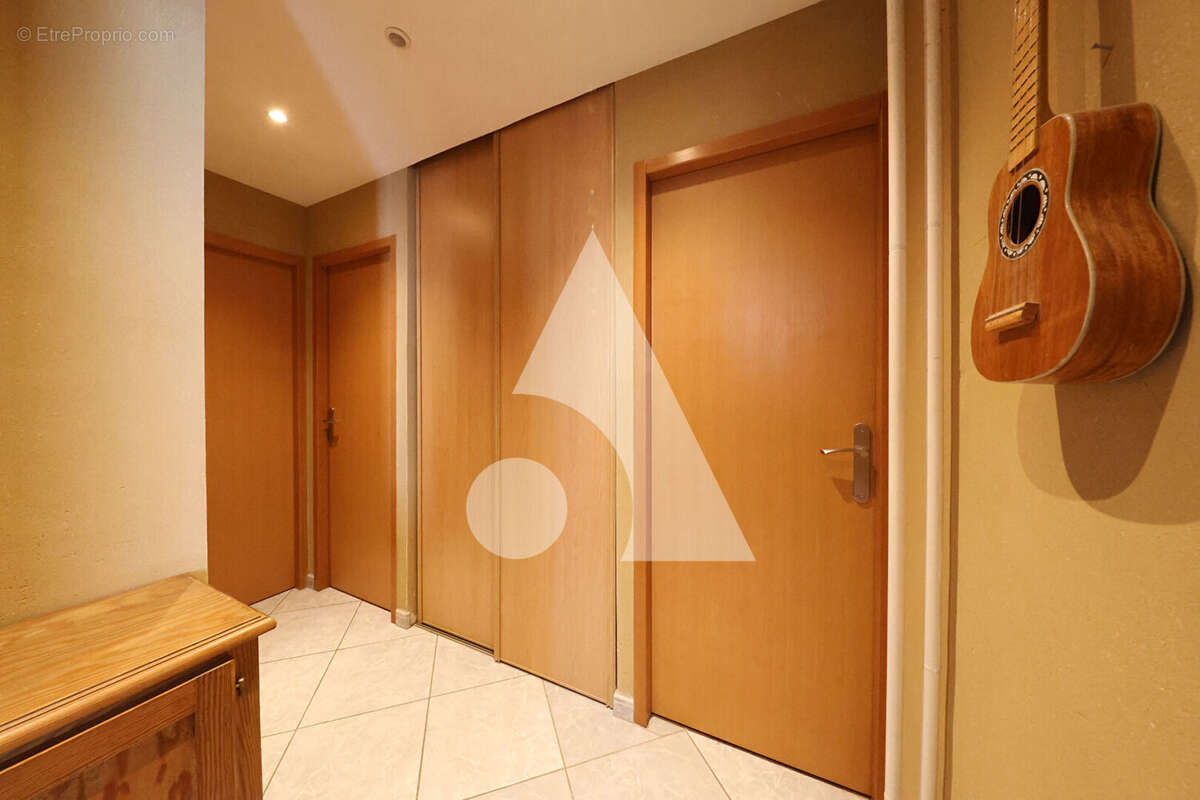 Appartement à CORBEIL-ESSONNES