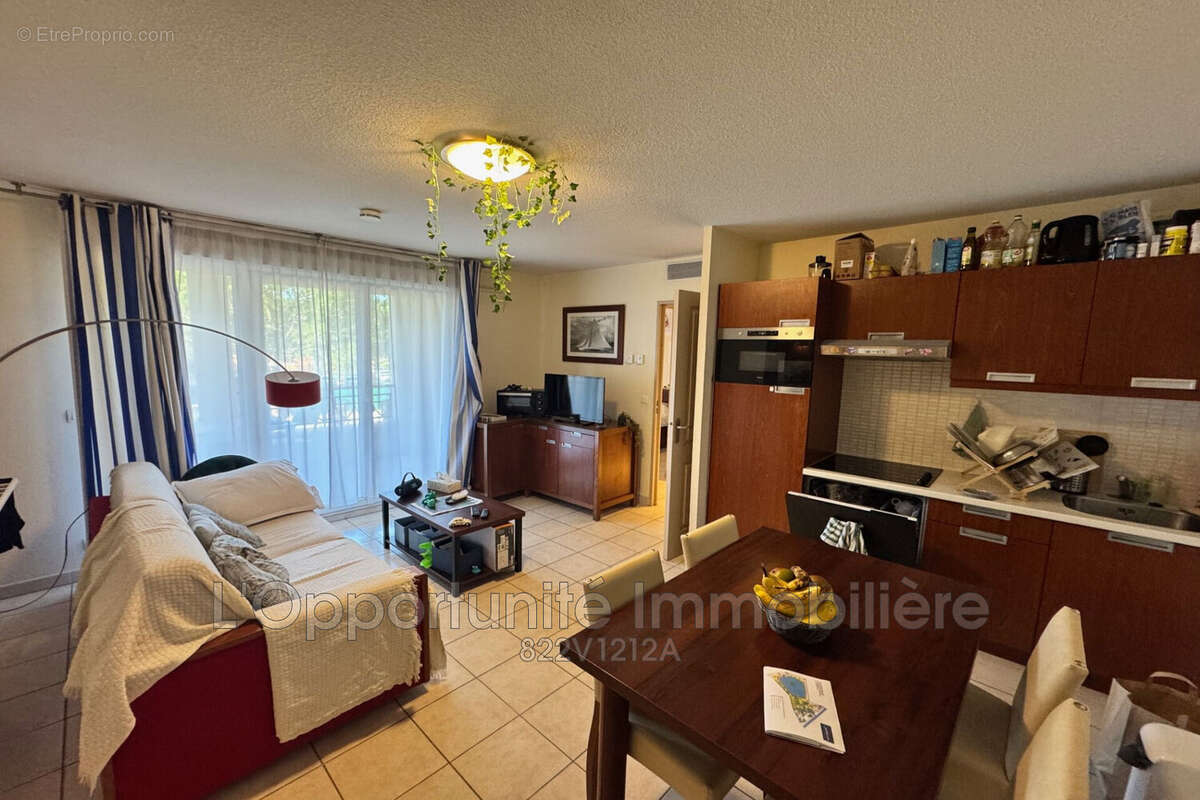 Appartement à MANDELIEU-LA-NAPOULE