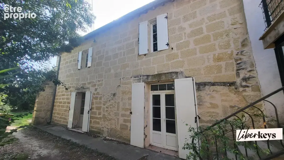 Maison + appartement 250m2 - Codognan - Grand terrain 1100m2 - photo 2