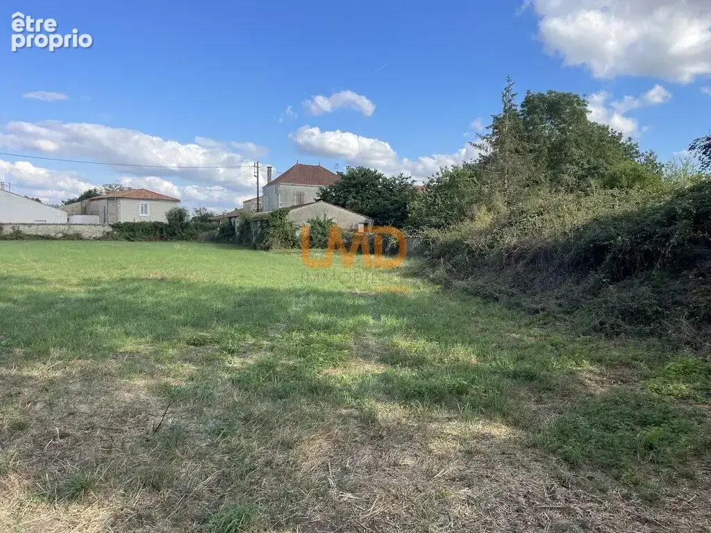 Villeneuve-la-Comtesse – Terrains constructibles de 900 à 1 200 - photo 2