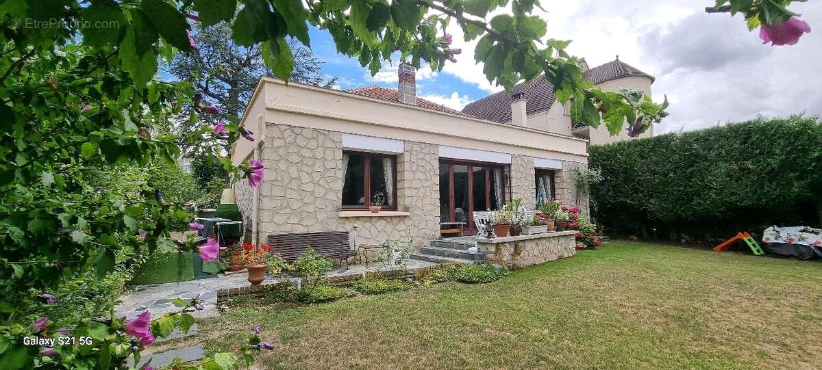 Maison à Bonnieres-Sur-Seine  - photo 3
