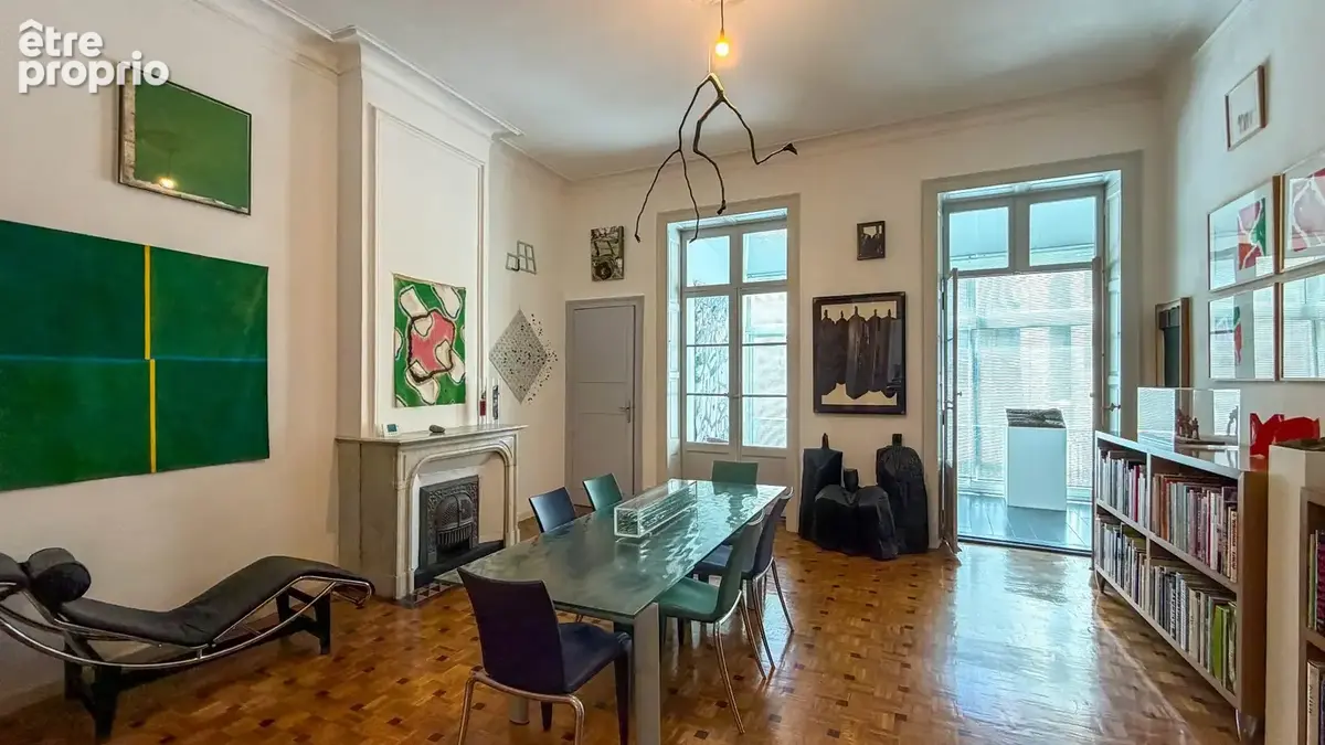 Appartement de 215 m2 sur quai dans un immeuble bourgeois de 1890 en parfait état de conservation. - photo 5