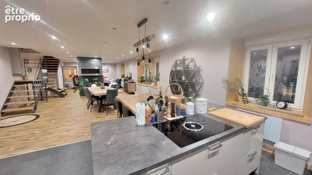 Appartement à MAICHE