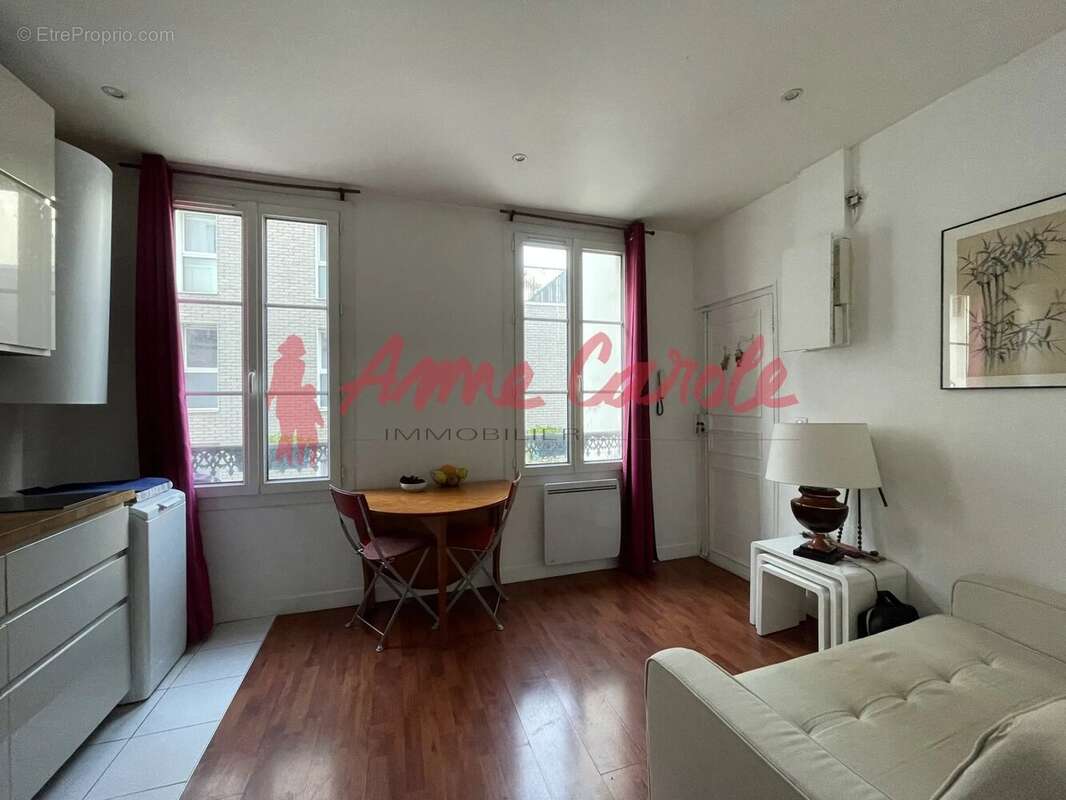 Appartement à PARIS-20E